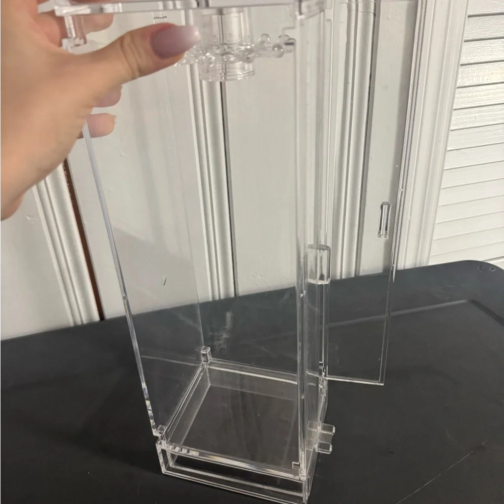 Clear jewelry Acrylic Storage Organizer - Picture 5 of 5